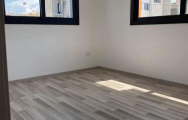 Lefkoşa’da yeni binada satılık 2+1 daire
